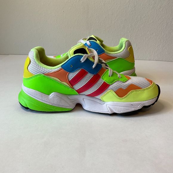ADIDAS ORIGINALS MEN'S YUNG-96 LOW TEXTILE SHOE EE4407 YELLOW/GREEN/RED SIZE 7 - Picture 5 of 9
